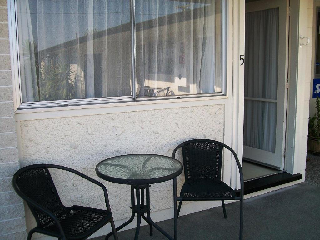Cedar Court Motel Napier Esterno foto