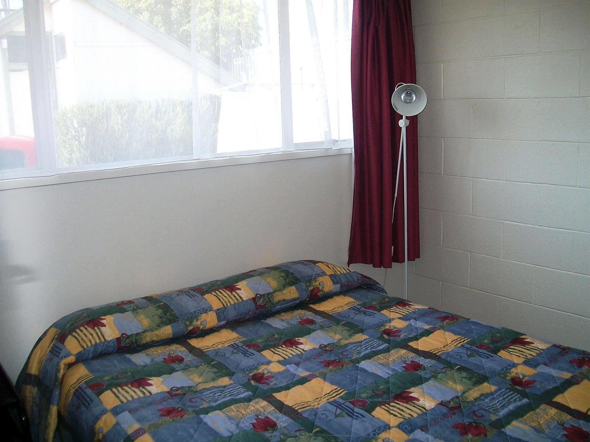 Cedar Court Motel Napier Esterno foto